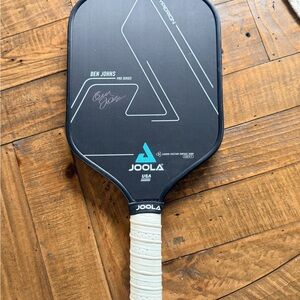 Joola Pro Series Pickleball Paddle